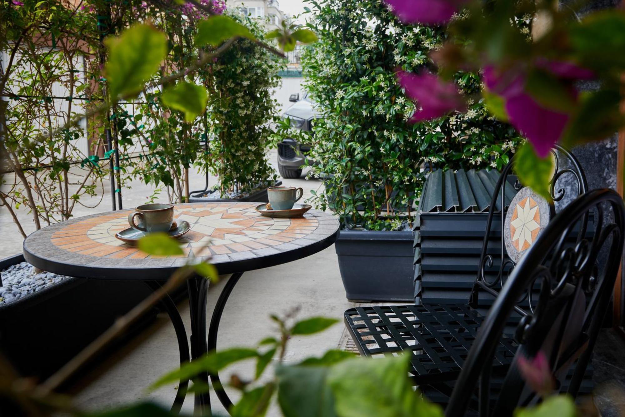 Florance Rentals Luxury Apartments In Burgas Exterior foto